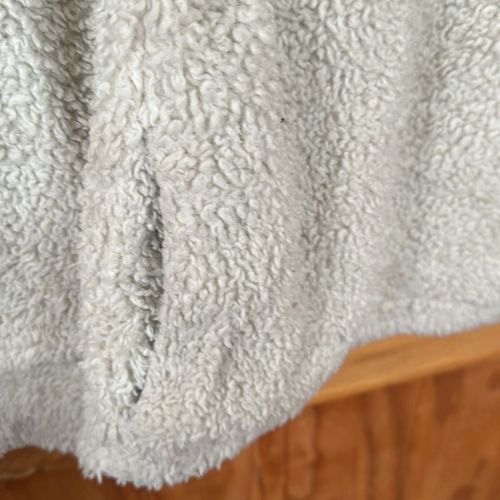 Original Weatherproof Vintage Sherpa fleece pullover. - Picture 7 of 8